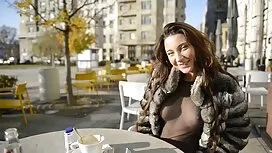 En välitä. pillun hi ...