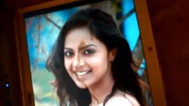 Äiti Masturboi pillu ...